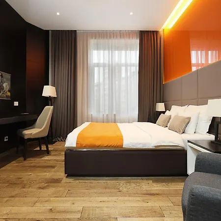 Maccani Black Luxury Gasthuis