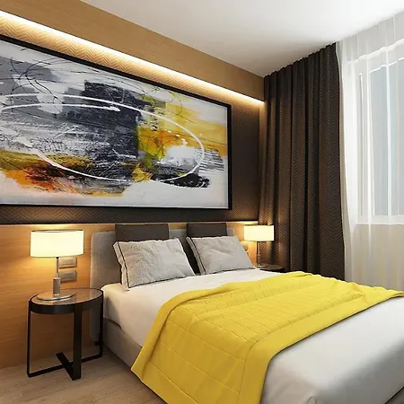 Maccani Black Luxury Gasthuis 3*
